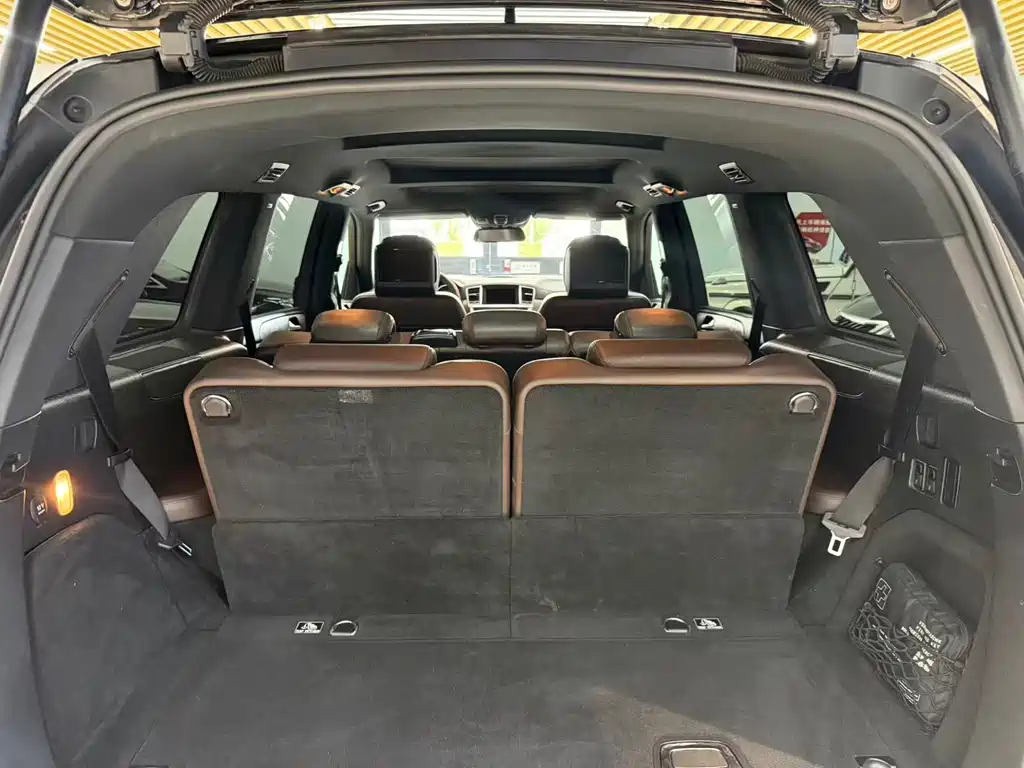 Mercedes-Benz GL-Class — миниатюра 13