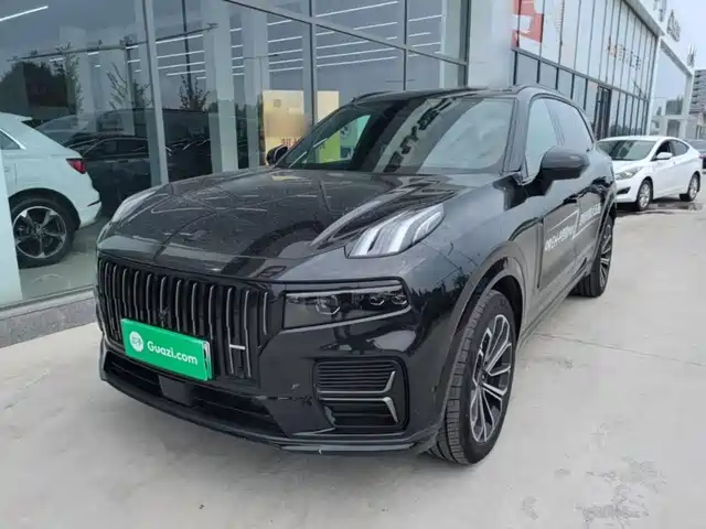 2025 Lynk & Co 09