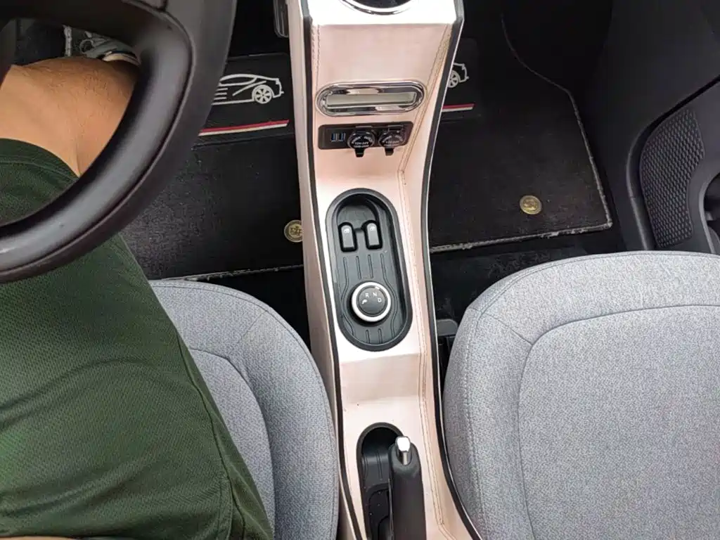 Wuling MINIEV — миниатюра 14