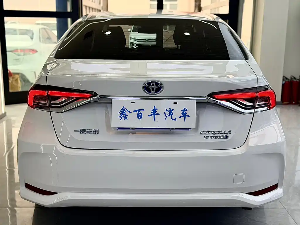Toyota Corolla — миниатюра 9