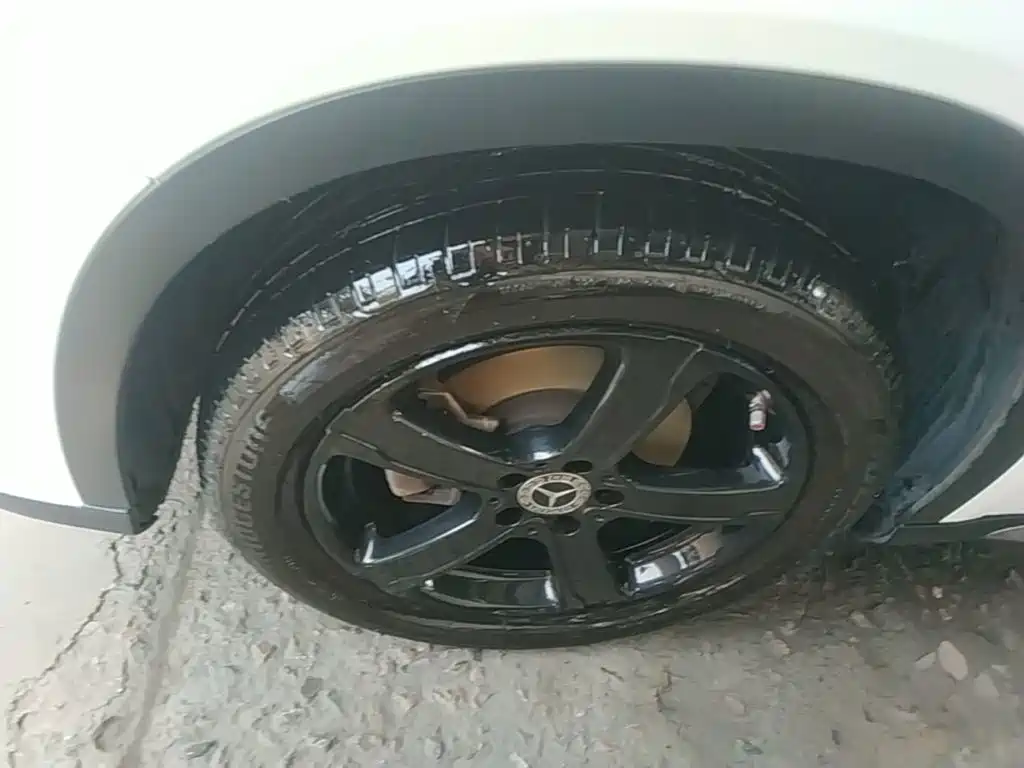 Mercedes-Benz GLA — миниатюра 23