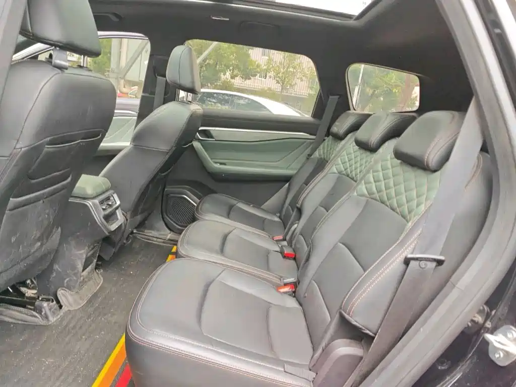 Geely Haoyue L — миниатюра 5