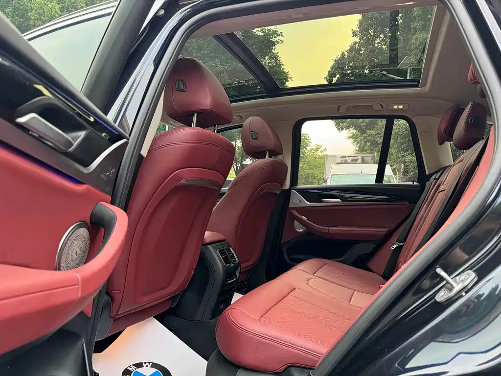 BMW X3 — миниатюра 11