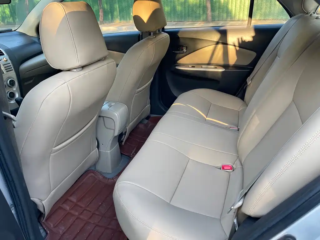 Toyota Vios — миниатюра 8