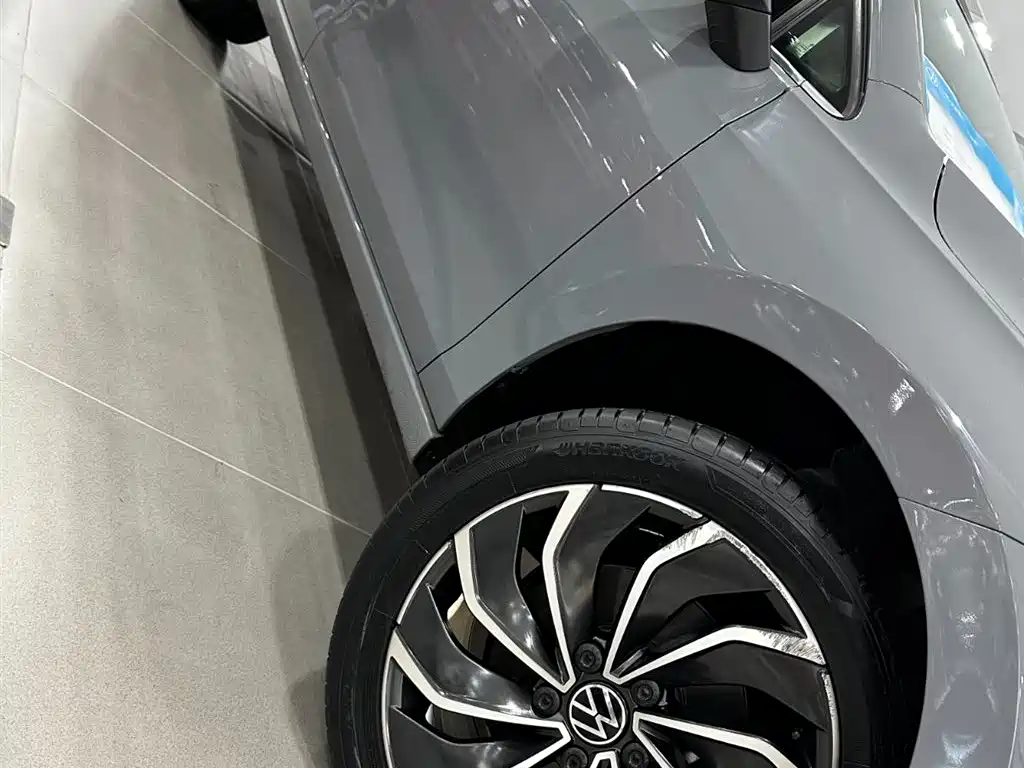 Volkswagen Golf — миниатюра 26