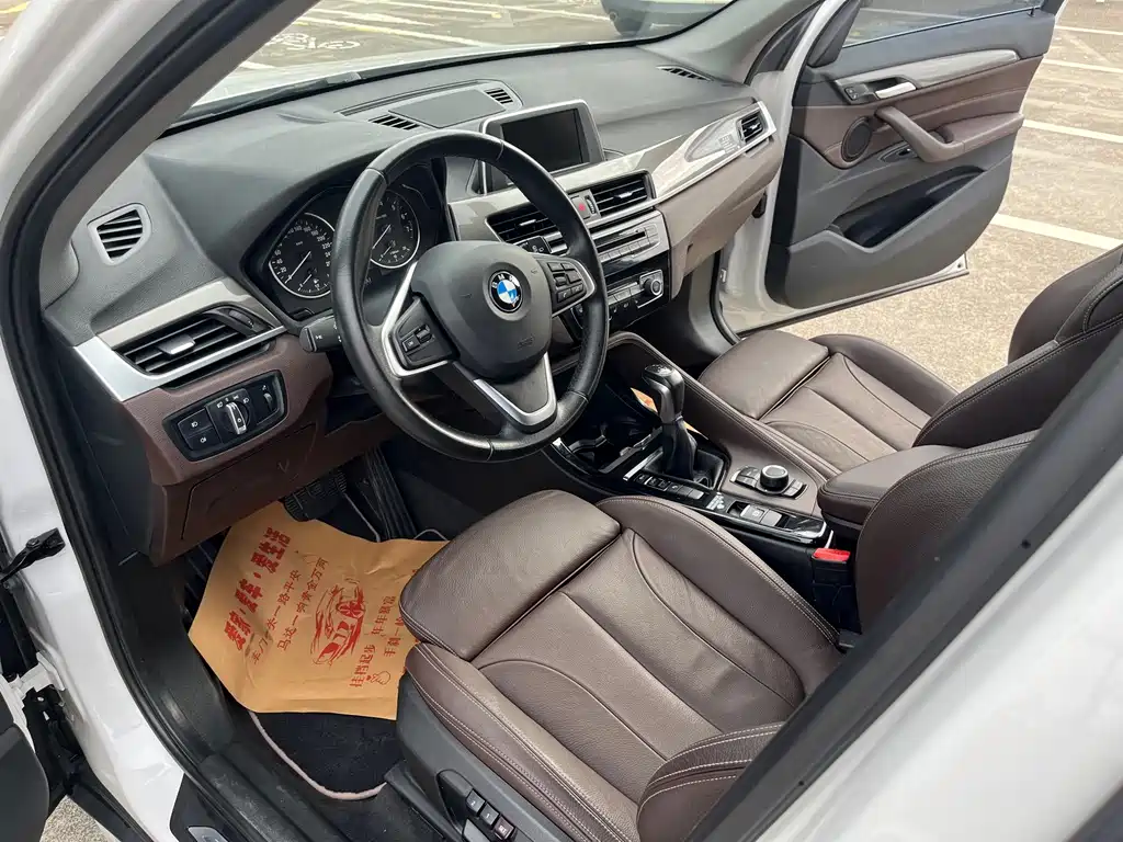 BMW X1 — миниатюра 6