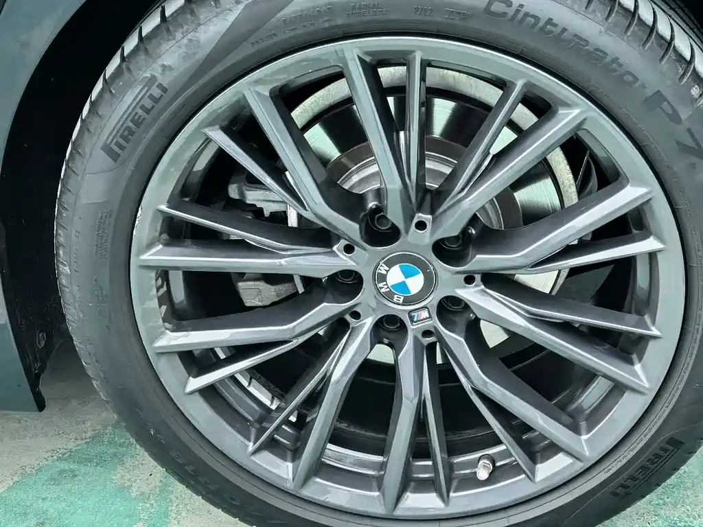 BMW 3 Series — миниатюра 14
