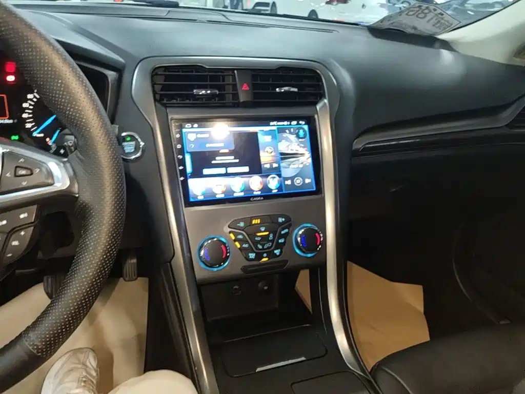 Ford Mondeo — миниатюра 13