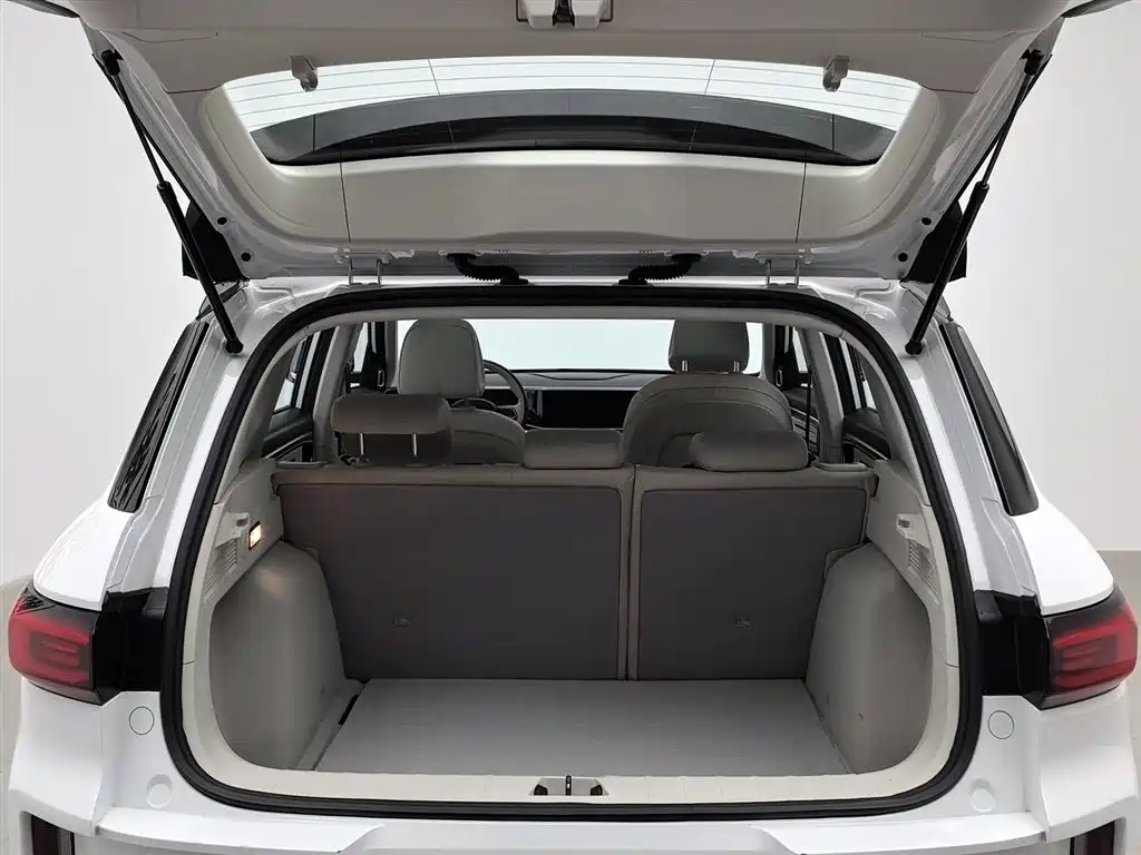 GEELY AUTOMOBILE GEELY ICON