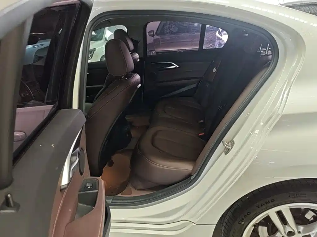 BMW 1 Series — миниатюра 17