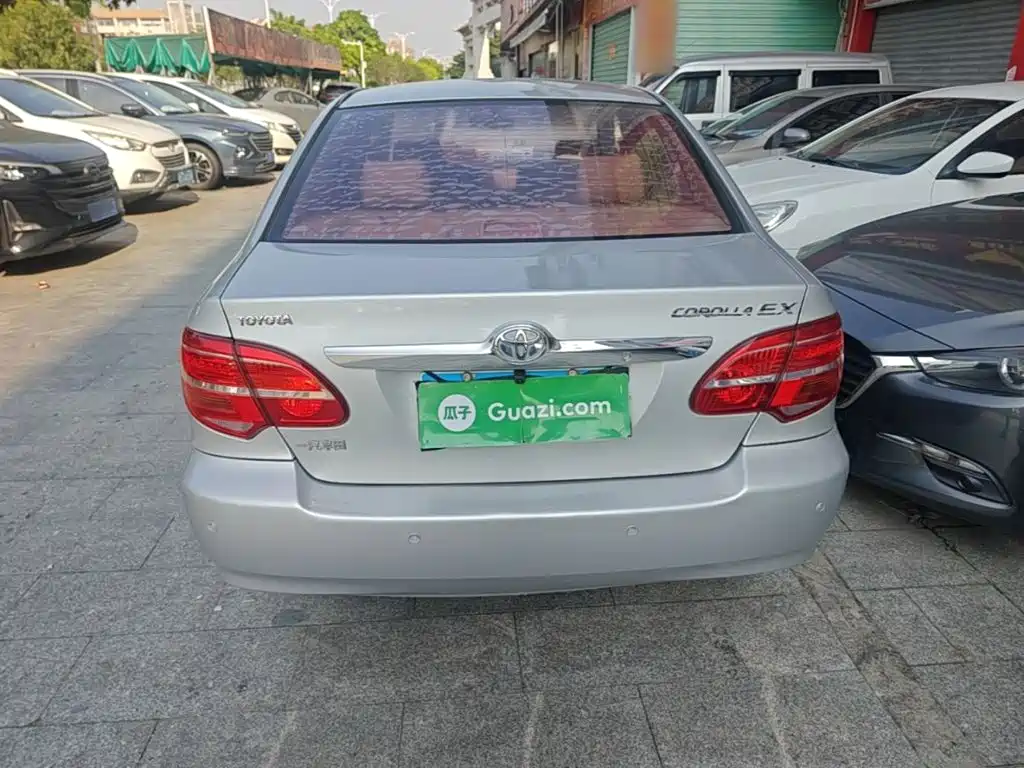 Toyota Corolla — миниатюра 6