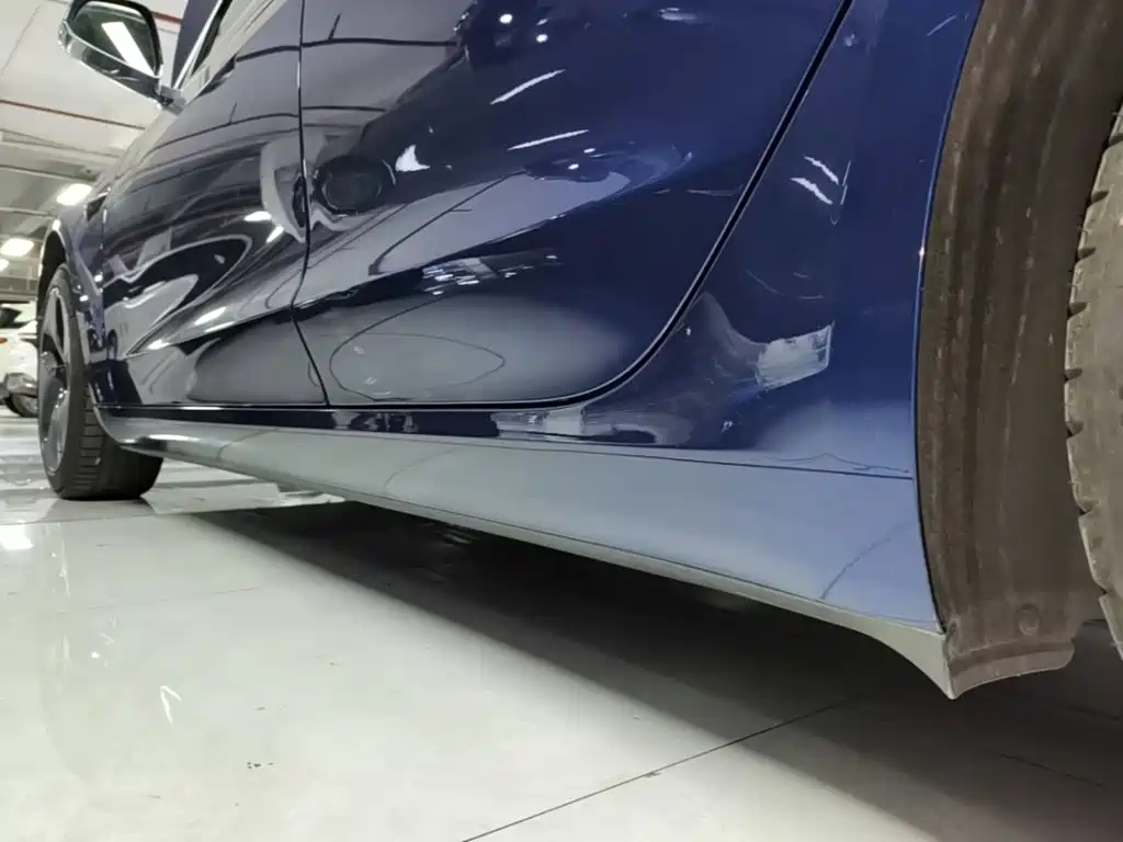 Tesla Model 3 — миниатюра 22