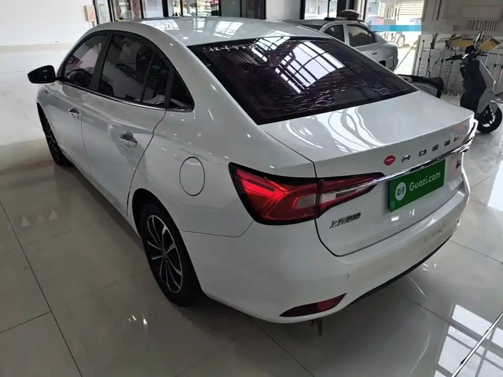 Roewe i5 — миниатюра 5
