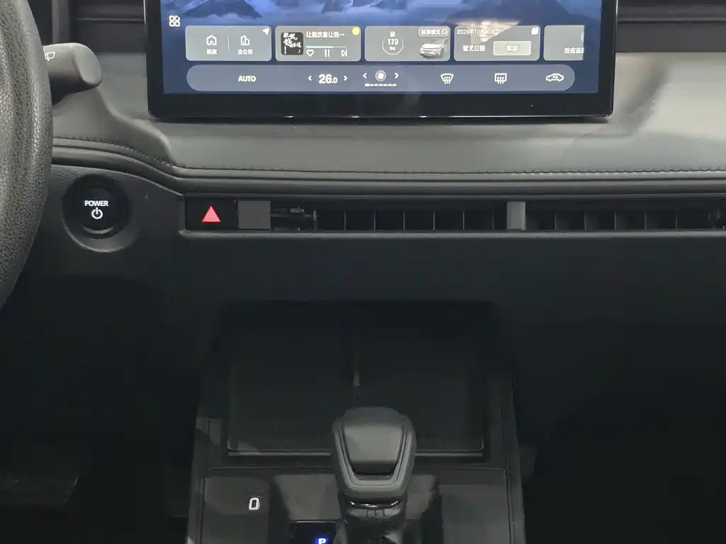 Toyota Frontlander — миниатюра 4