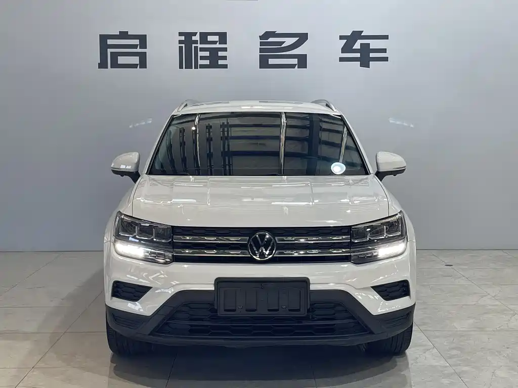 VOLKSWAGEN TUYUE