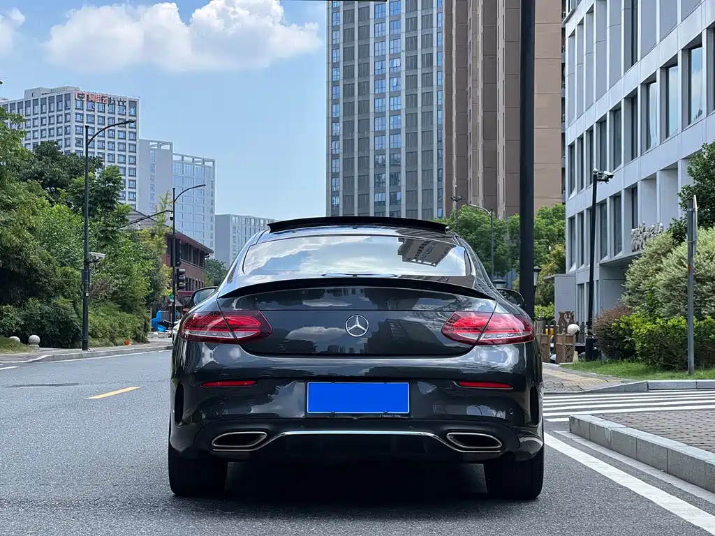 MERCEDES-BENZ C CLASS