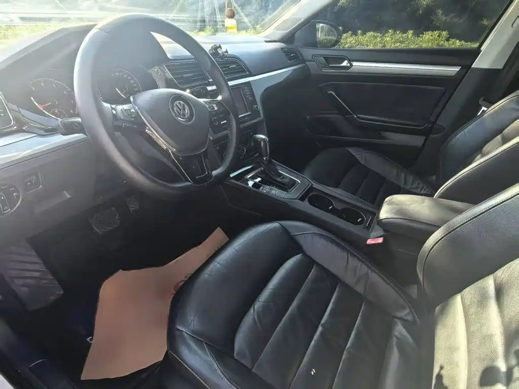 Volkswagen Lamando — миниатюра 10
