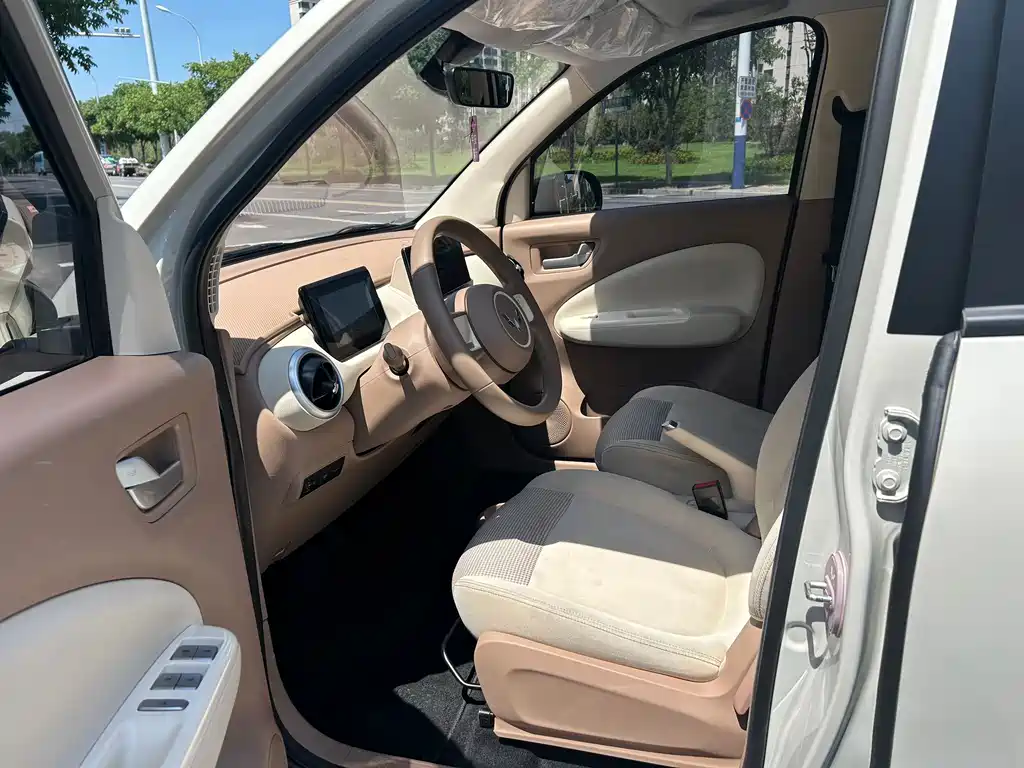 Wuling Mini EV MINIEV 2025