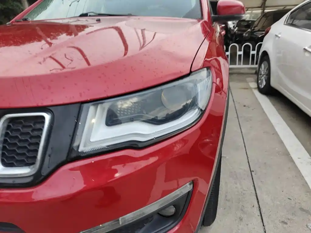 Jeep Compass — миниатюра 24
