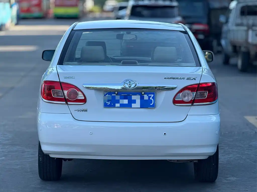 Toyota Corolla — миниатюра 8
