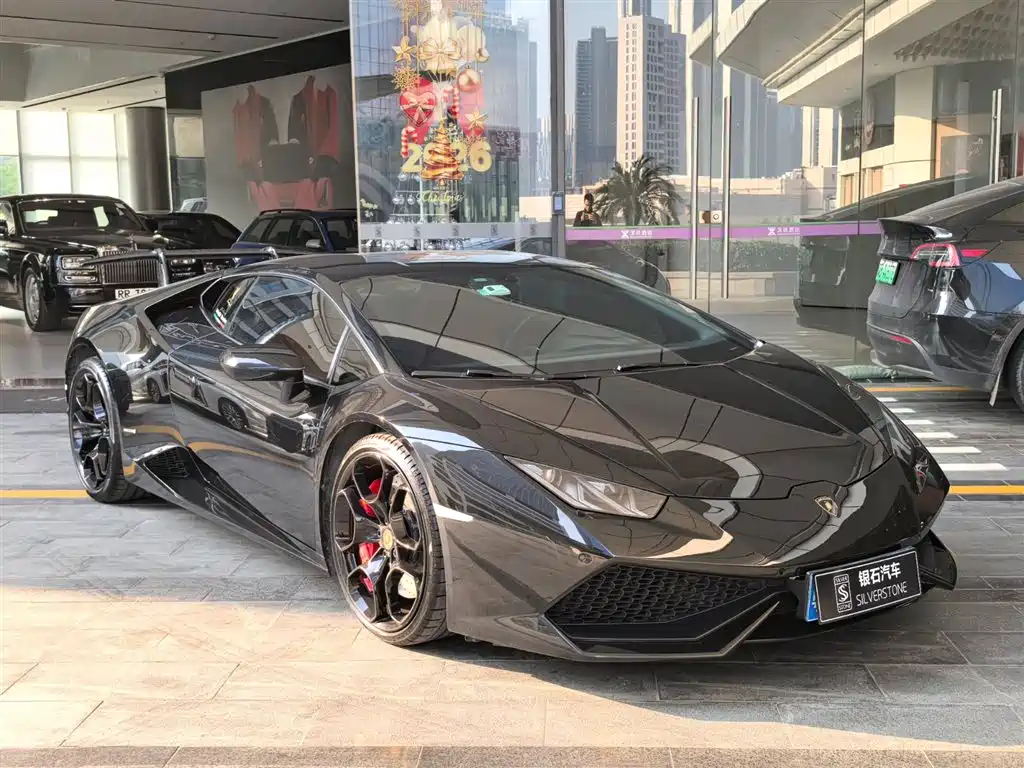 LAMBORGHINI HURACÁN