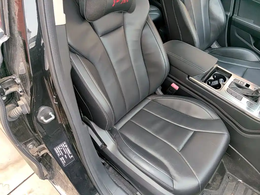 Hongqi Hongqi H5 — миниатюра 25