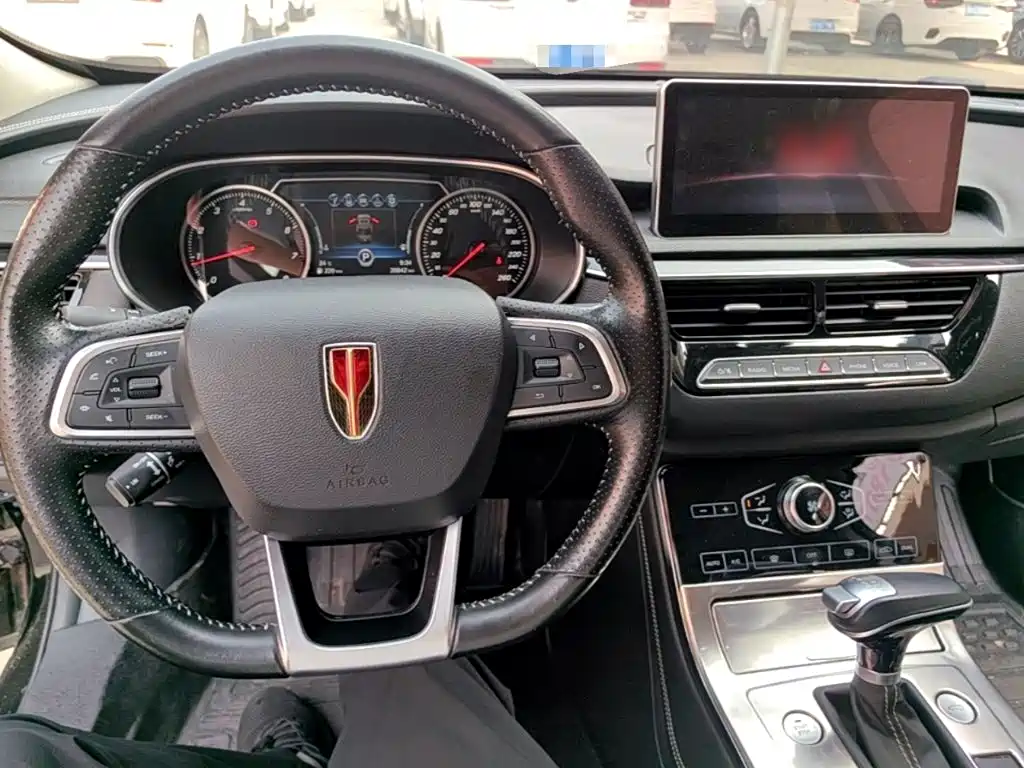 Hongqi Hongqi H5 — миниатюра 10