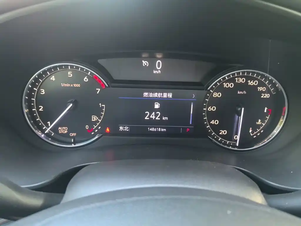 Cadillac XT4 — миниатюра 12