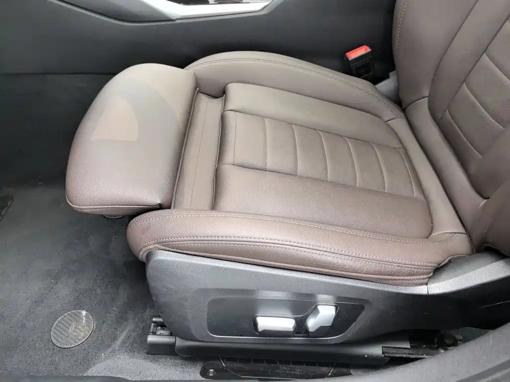 BMW 3 Series — миниатюра 20