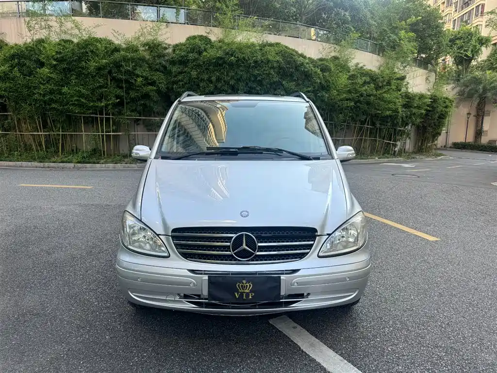 Mercedes-Benz Viano 2011 2.5L Luxury