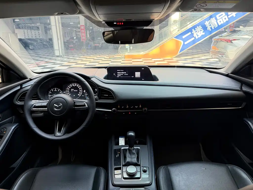 Mazda CX-30 — миниатюра 9