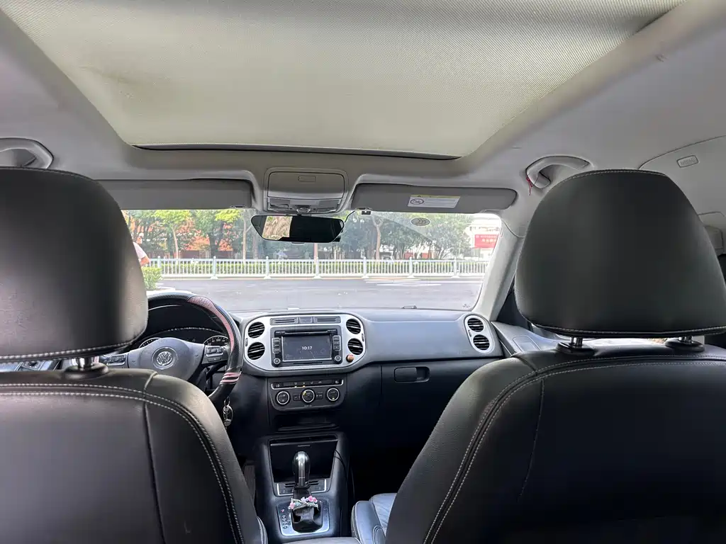 Volkswagen Tiguan — миниатюра 14