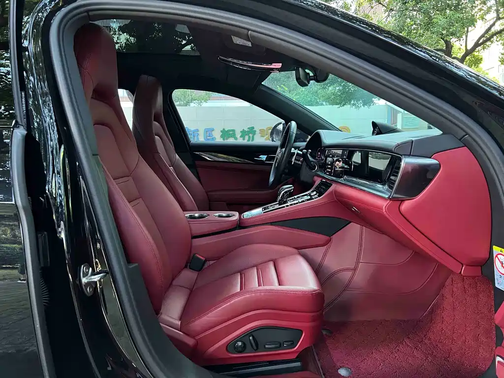 Porsche Panamera — миниатюра 11