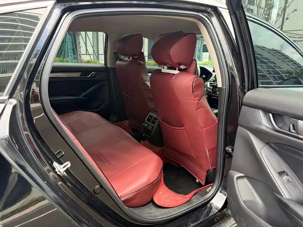 Honda Accord — миниатюра 6