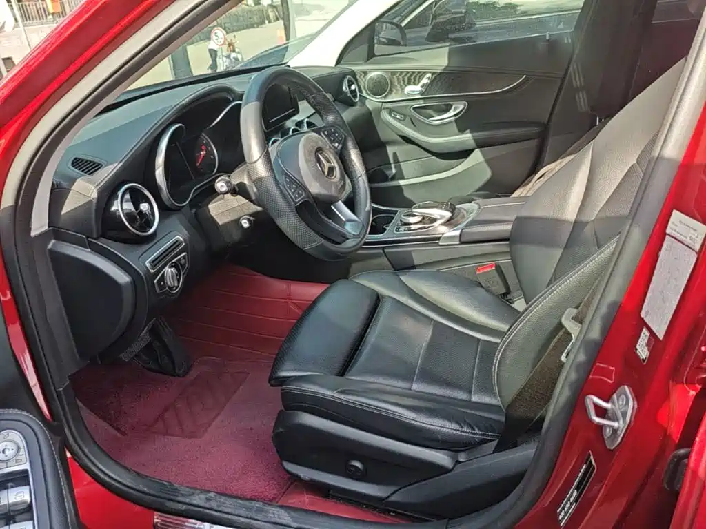 Mercedes-Benz C-Class — миниатюра 15