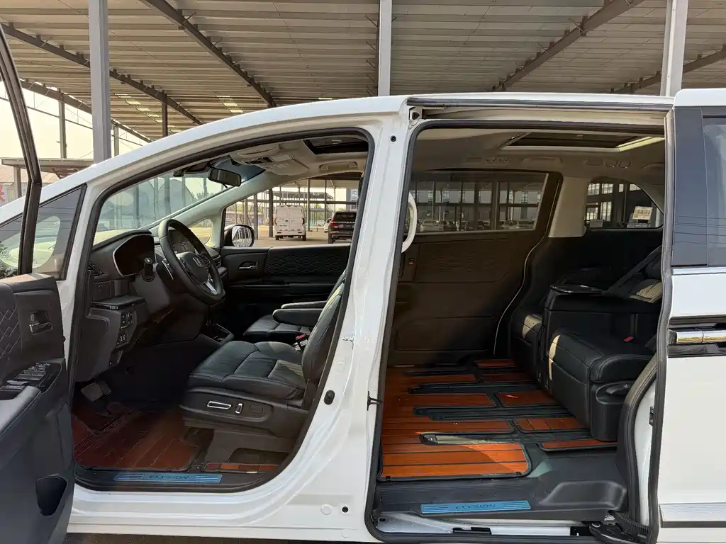 Honda Elysion — миниатюра 10