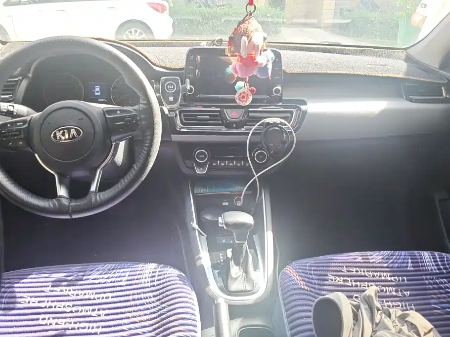 Kia Forte — миниатюра 12