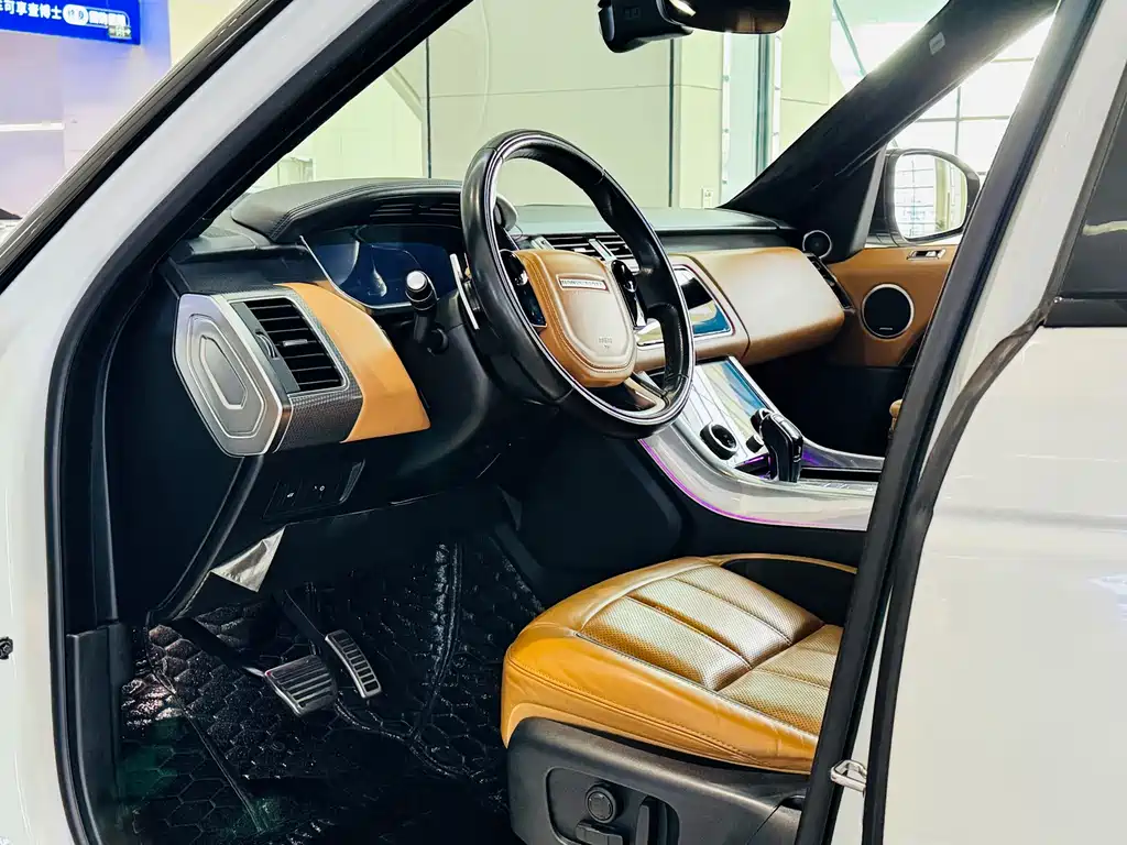 Land Rover Sport — миниатюра 5