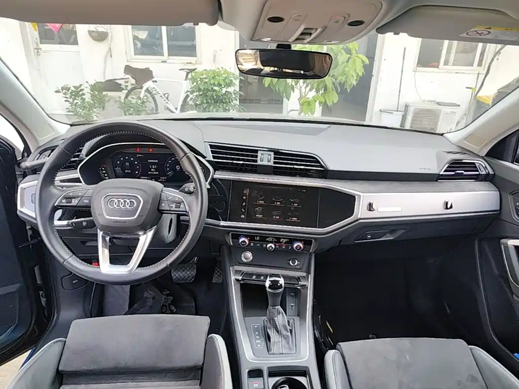 Audi Q3 — миниатюра 10