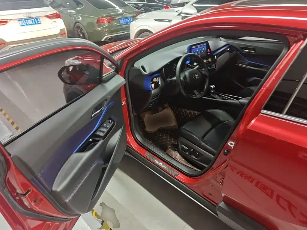 Toyota C-HR — миниатюра 16