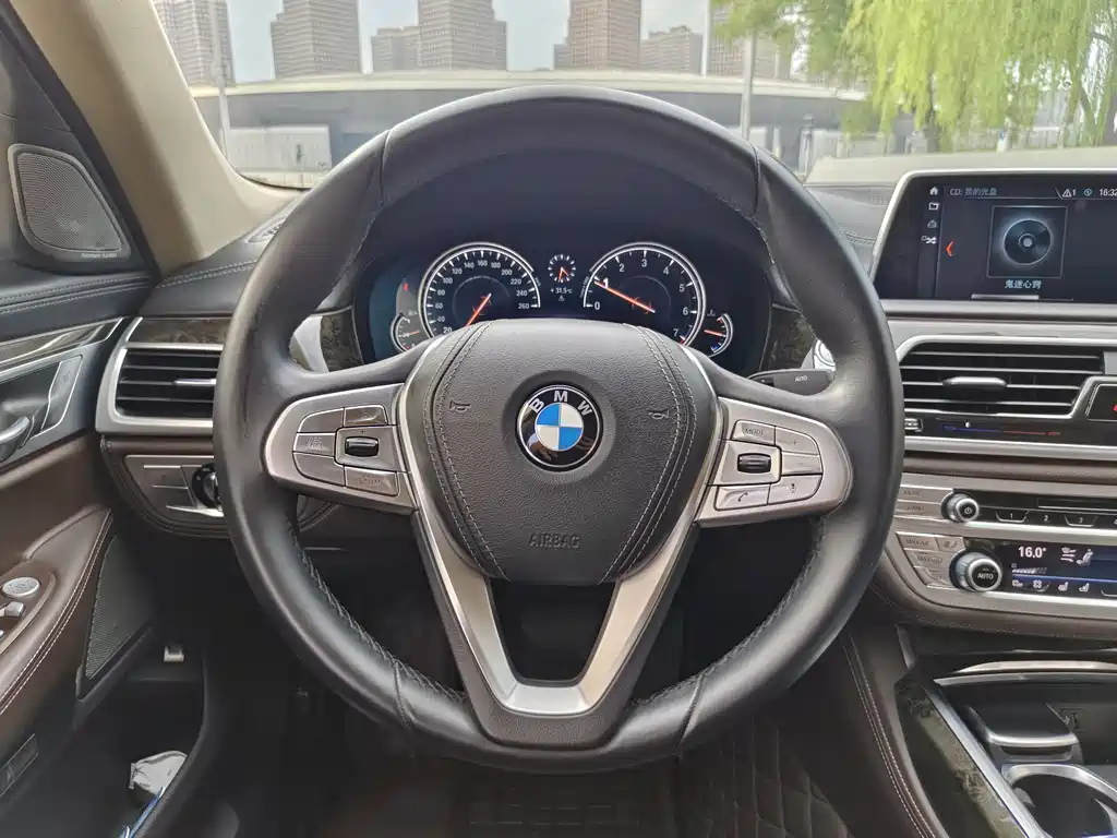 BMW 7 Series 7 2018 730Li Premium