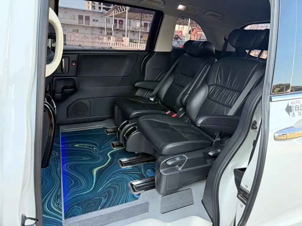 Honda Odyssey — миниатюра 5