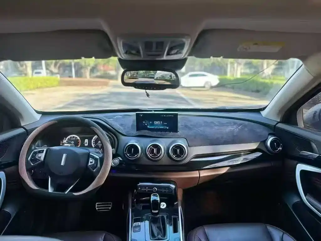 WEI PAI WEI BRAND VV7