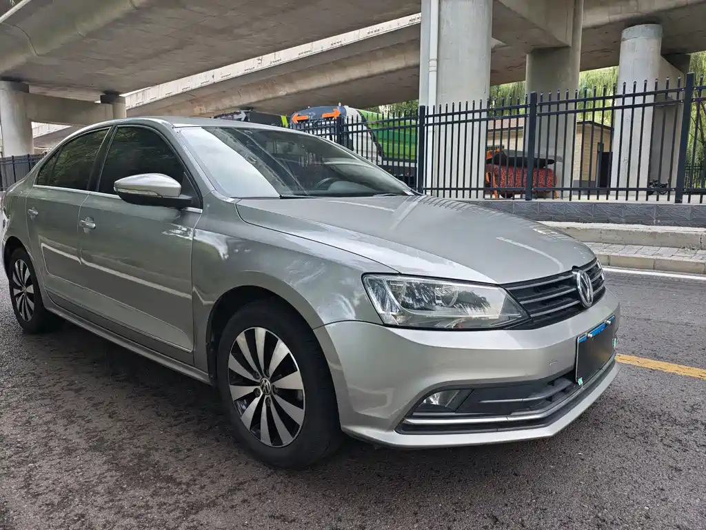 Volkswagen Sagitar — миниатюра 3