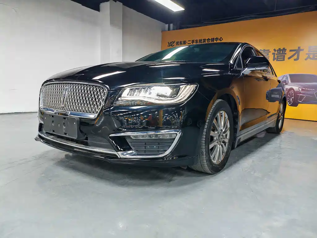Lincoln MKZ 2019