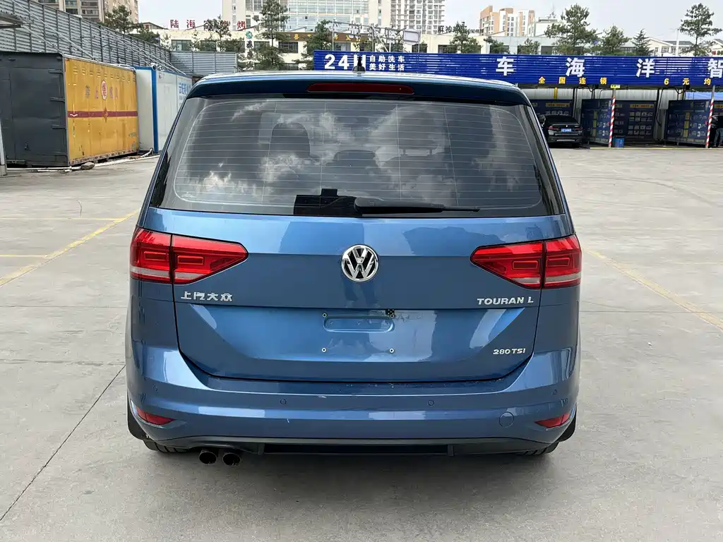 Volkswagen Touran — миниатюра 8