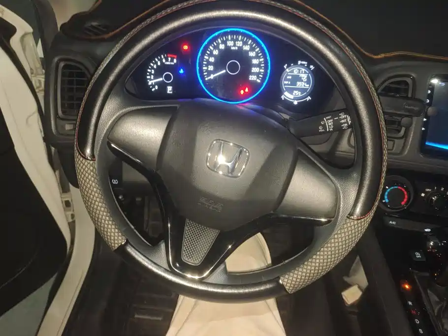 Honda Vezel — миниатюра 15