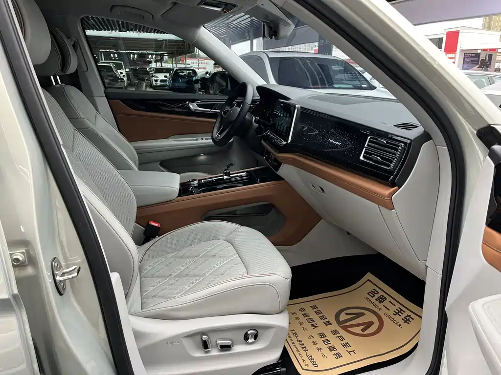 Volkswagen Teramont — миниатюра 17