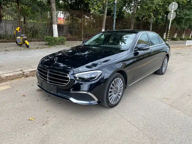MERCEDES-BENZ  E CLASS