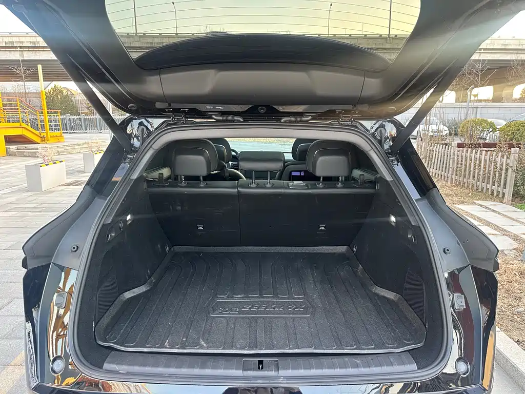 ZEEKR EXTREME KRYPTON 7X